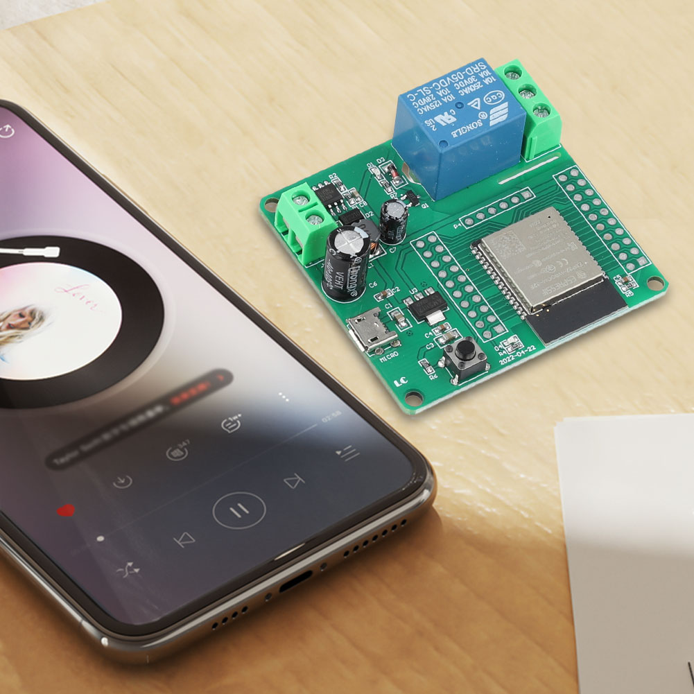 Moduł przekaźnikowy ESP32 WIFI – Doit Esp32 recenzja i cena